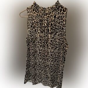 NWT Ann Taylor sleeveless blouse, Size L